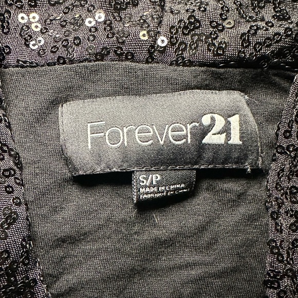 Black Sequin Cardigan- Size Small - Picture 4 of 8